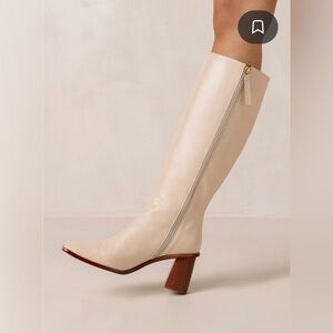 Alohas East boot in cream